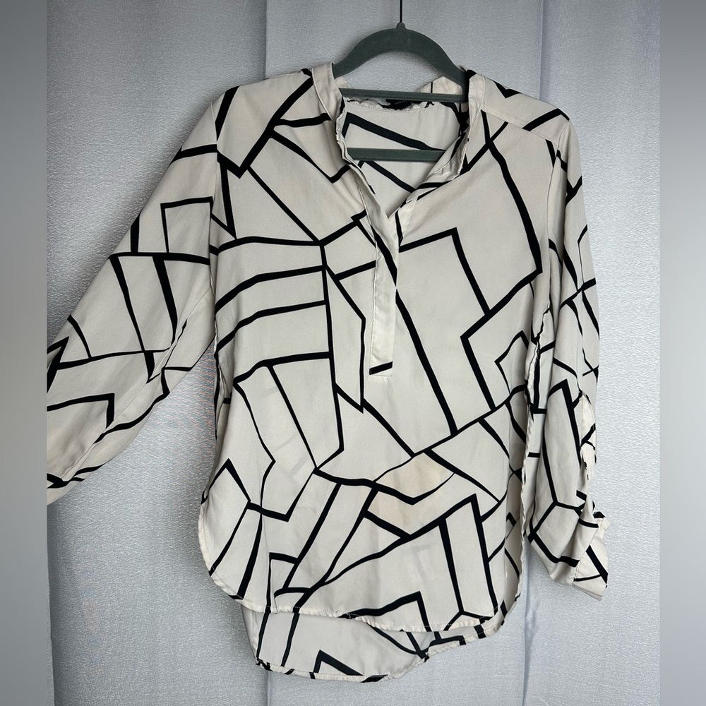 Black and white geometric blouse